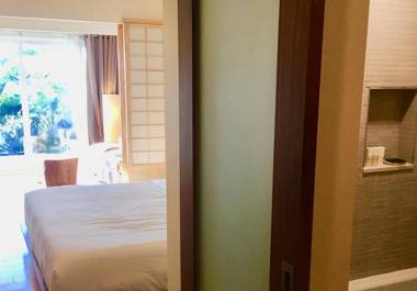 Inn at Moonlight Beach