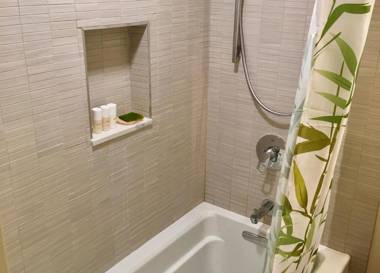 Inn at Moonlight Beach