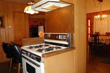 84 Hastings Hideaway