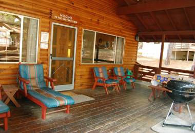 84 Hastings Hideaway