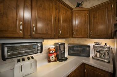 42R Rosenberg's Creekside Cabin