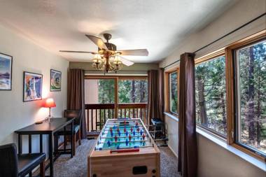 Friends Lodge - 3BR/3BA Holiday Home