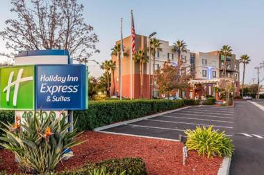 Holiday Inn Express Fremont - Milpitas Central an IHG Hotel