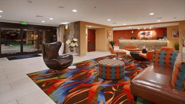 Best Western Plus Fresno Airport Hotel