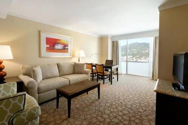 Embassy Suites Los Angeles Glendale