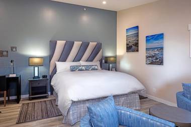 Cypress Inn on Miramar Beach