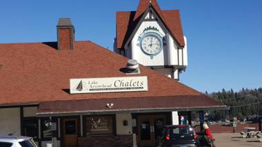 Lake Arrowhead Chalets a VRI resort