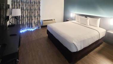 Studio 6 Suites Lawndale CA South Bay