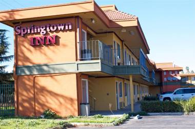 Springtown Inn