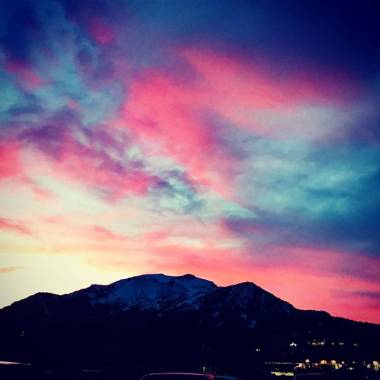 Mountainback #33 Den