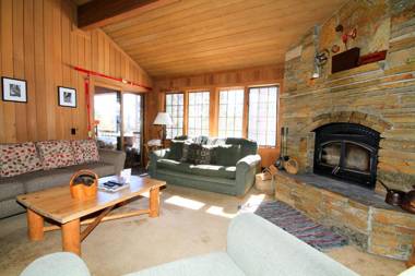 Mountainback #117 Loft