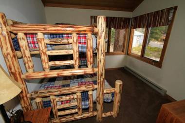 Mountainback #115 Loft Den