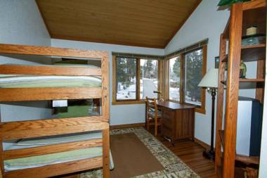 Mountainback #105 Loft Den
