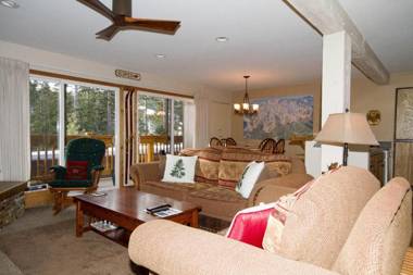 Mammoth Ski & Racquet Club #082