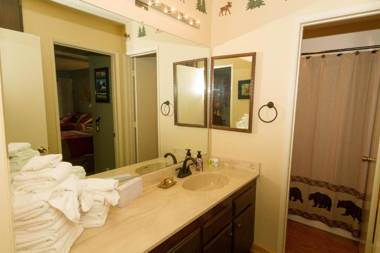 Mammoth Ski & Racquet Club #082