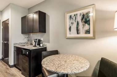 Holiday Inn Hotel & Suites Silicon Valley – Milpitas an IHG Hotel