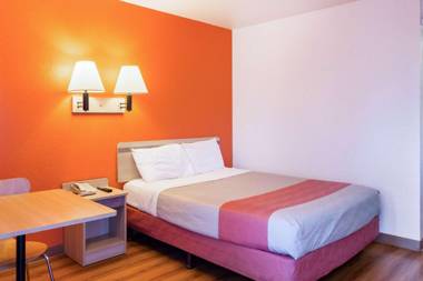 Motel 6-Mojave CA
