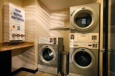 Best Western Plus Inn at the Vines