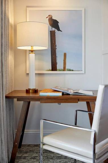 Lido House Autograph Collection