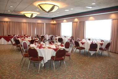 Oakland Airport Executive Hotel