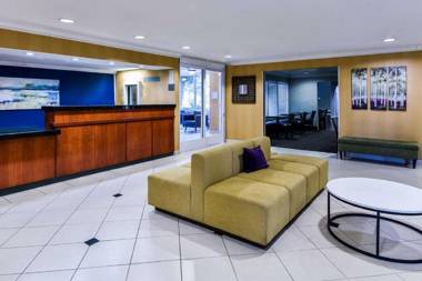 SureStay Hotel by Best Western Ontario Airport