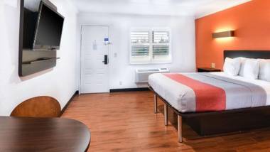 Motel 6-Ontario CA - Convention Center - Airport