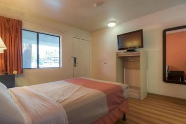 Motel 6-Palm Springs CA - Downtown