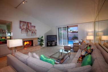 Sundance Villas by Private Villa Management