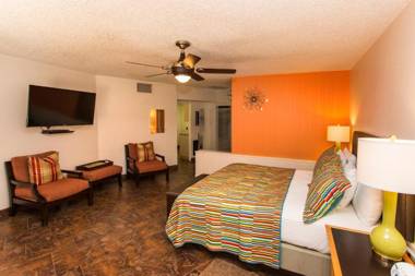 Desert Riviera Hotel