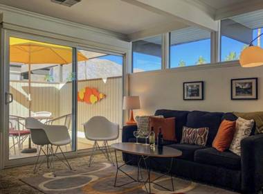 Mid-Century Pad - Ocotillo Lodge