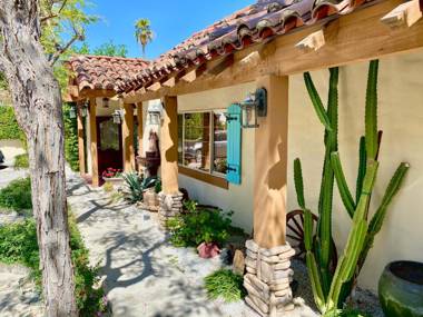 Old Ranch Inn - Adults Only 21 & Up