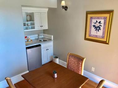 CaliPaso Winery & Villa