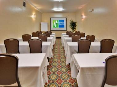 Holiday Inn Express Hotel & Suites Ontario Airport-Mills Mall an IHG Hotel