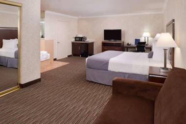 Best Western Redondo Beach Galleria Inn - Los Angeles LAX Airport Hotel