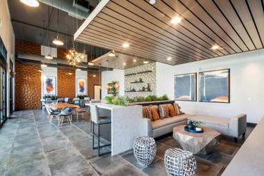 Bluebird Suites in Menlo Park