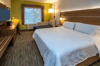 Holiday Inn Express Hotel & Suites Roseville - Galleria Area an IHG Hotel