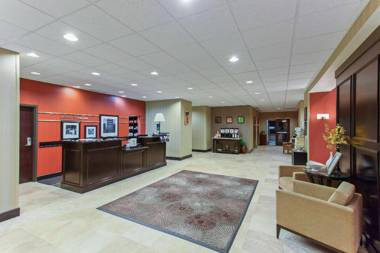 Hampton Inn & Suites Roseville