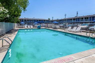 Motel 6 Sacremento Ca - Downton