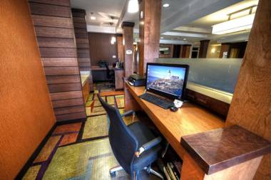 Fairfield Inn and Suites Sacramento Airport Natomas