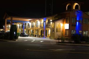 Crossroads Inn