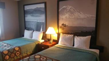 Super 8 by Wyndham Sacramento