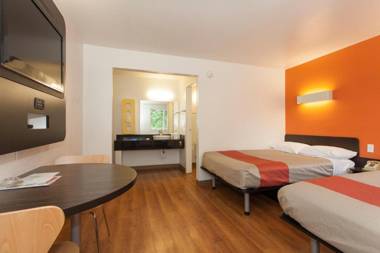 Motel 6-Sacramento CA - Central