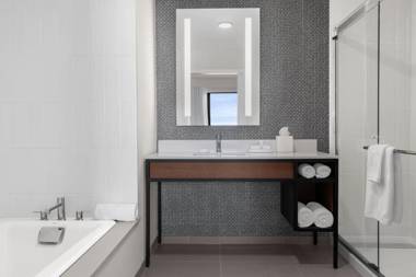 Tapestry By Hilton The Fort Sutter Hotel Sacramento Ca