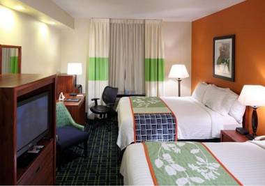 Fairfield Inn & Suites by Marriott San Francisco San Carlos