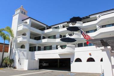 The Surfbreak Hotel