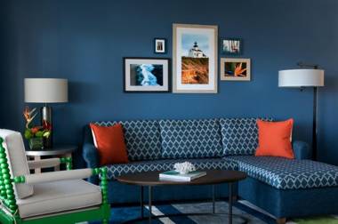 Paradise Point Resort & Spa