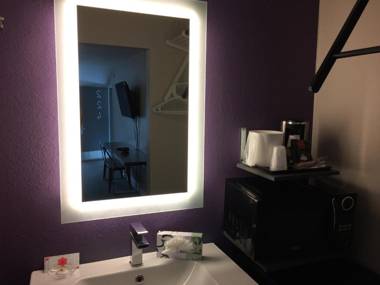 Hotel Iris - Mission Valley-San Diego Zoo-SeaWorld