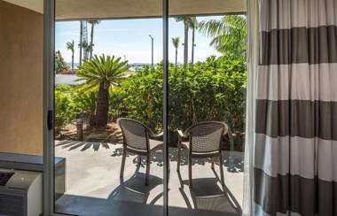 Bay Club Hotel and Marina