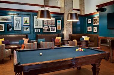 Courtyard by Marriott San Diego Downtown