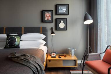 Moxy San Diego Gaslamp Quarter